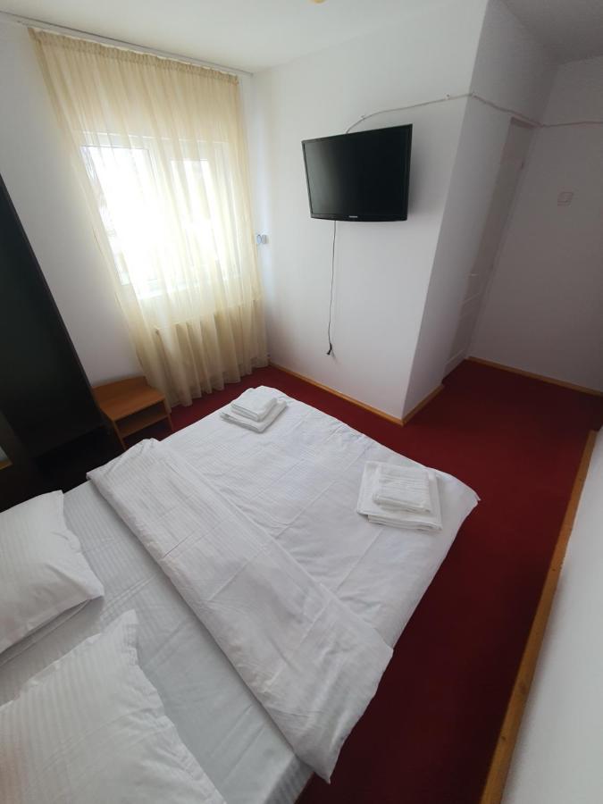 Hotel Casa Edi Poiana Negrii Esterno foto